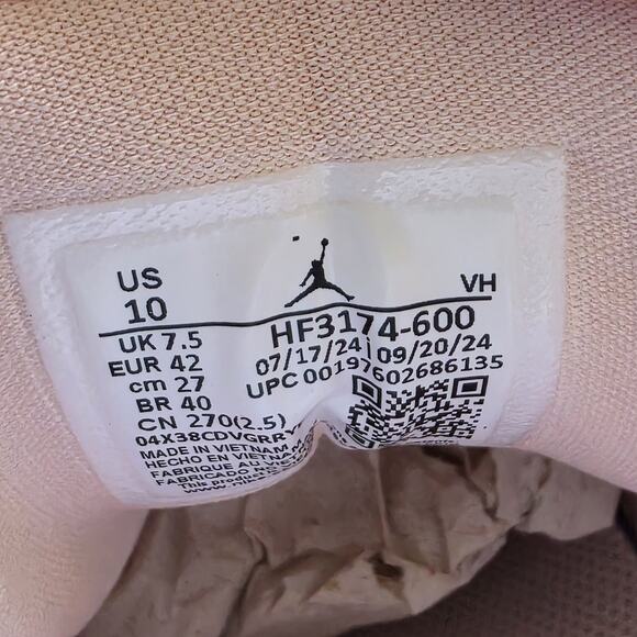 Wmns Air Jordan 1 SE Low Patent Valentine's Day Brand New Sz 10 - Picture 8 of 10